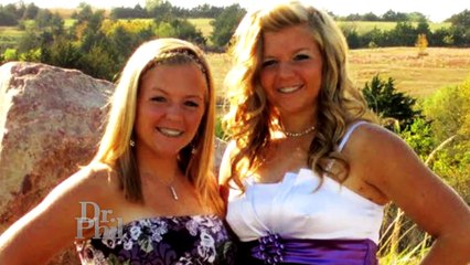 Mom Says Twin Daughters Are Complete Opposites; Is One Living A ‘Secret Double Life?