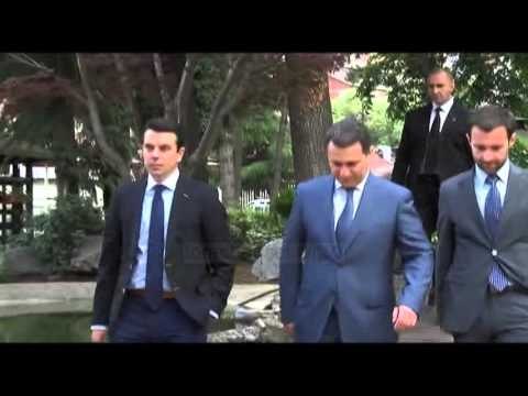 Kriza politike në Maqedoni, krerët politikë thirren në Vjenë - Top Channel Albania - News - Lajme