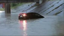 Reporter Saves Driver From Rising TX Floodwaters