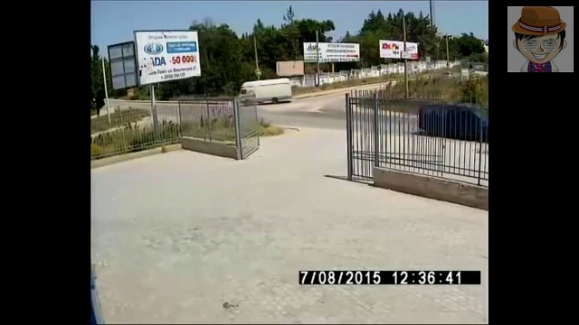 Авария с полицейской машиной - ДТП в Севастополе 08.07.2015