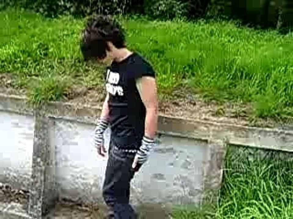100_4541