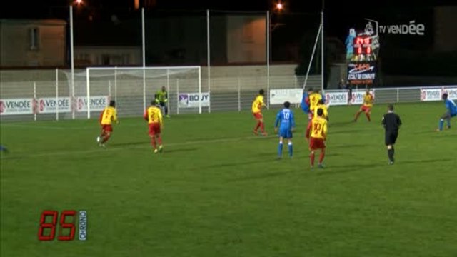 Football (CFA) : Fontenay-le-Comte vs Vitré (2-2)