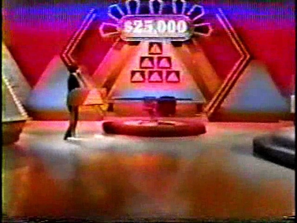 The New $25,000 Pyramid (April 17, 1984): Markie Post & Billy Crystal