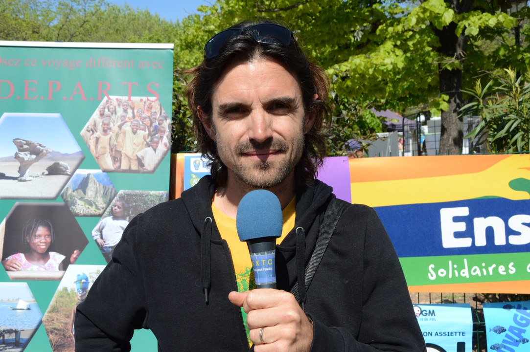 Foire Artisanale Biologique et Equitable La Farlède 2016 - Interview Julien Guimard - 720p