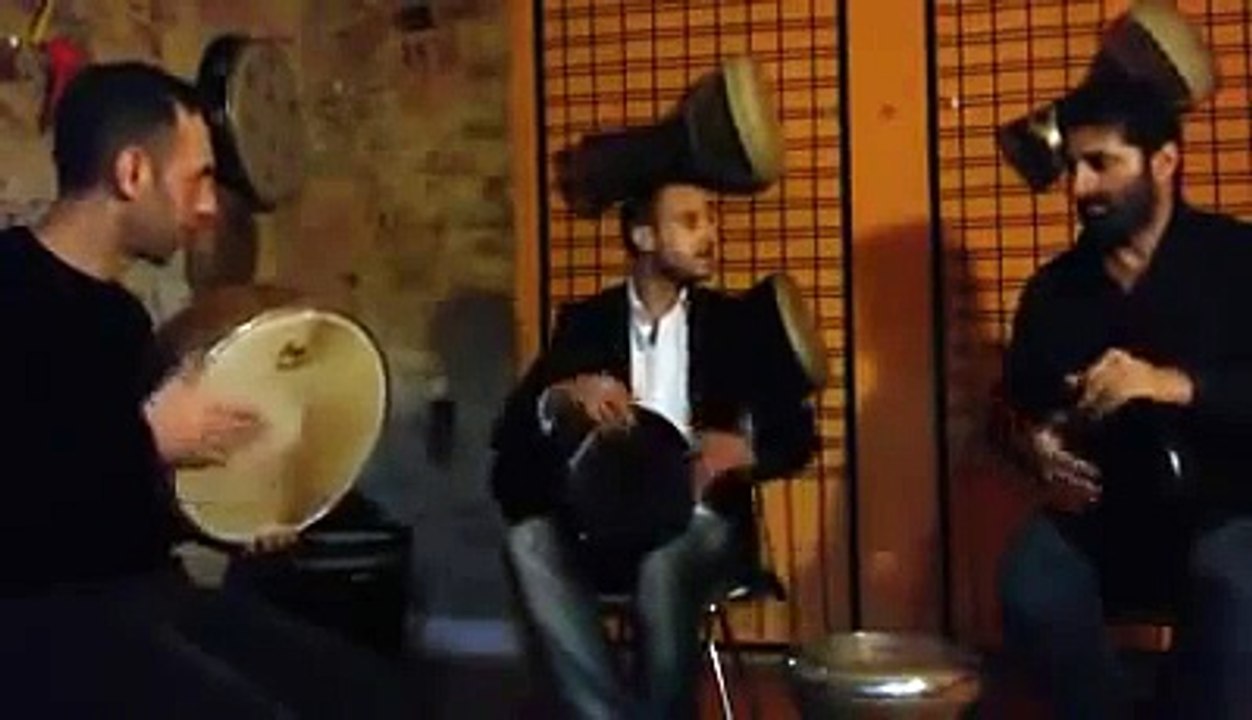 ERDEM DALKIRAN SERKAN ÖZDİLEK ÖZGÜR KABUK DARBUKA SOLO video Dailymotion