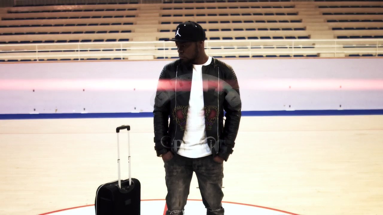 KOBA BUILDING - Magique (Clip Officiel) ft SANTINA