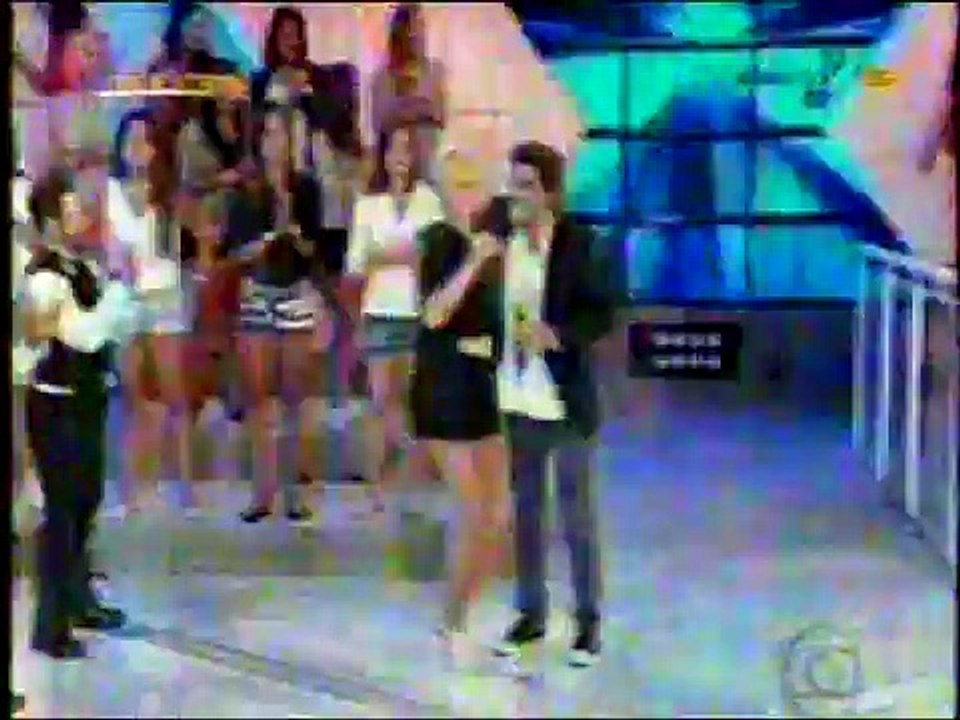 Xuxa recebe declaração de amor