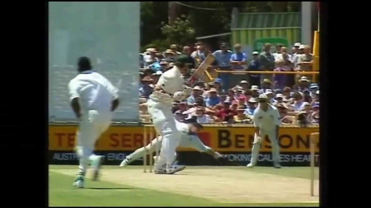 Cricket - Fielding Disasters_FAILS and Funny Fielding Moments