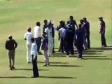 Cricket Fights - _Unbelievable Attack_ Fight in a cricket match in India