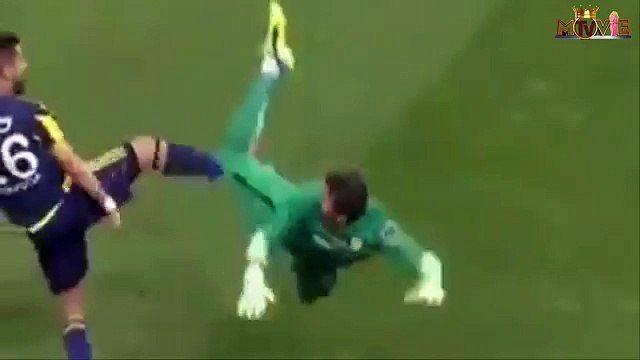 Fernando Muslera akrep kurtarışı Amazing Skill (Galatasaray - Fenerbahçe)