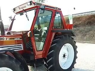 TRATTORE GOMMATO FIATAGRI 80/90 DT
