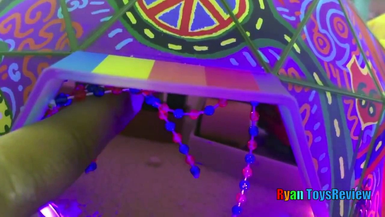 Disney Cars Toys Precision Series Fillmore's Taste In Cafe Play set McQueen Toy Cars for kids