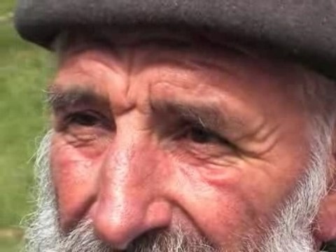 Laurent Crampe,éleveur brebis AOCBaréges Hautes-Pyrénées