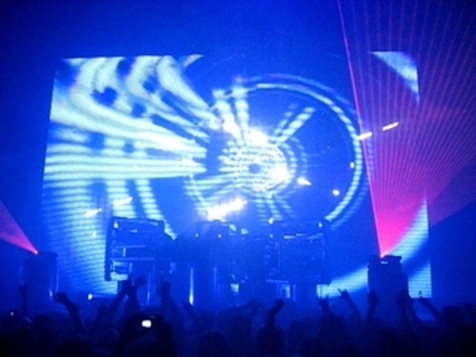 Chemical Brothers Live @ Paris Zenith 07/07/07