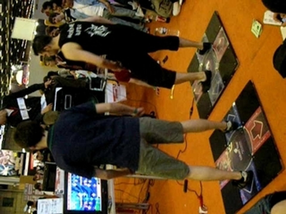 DDR Demi-finale n°2 Japan expo 2007