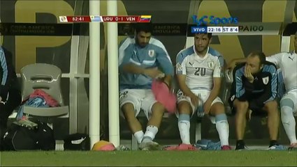Luis Suarez Getting Angry For Not Playing vs Venezuela!