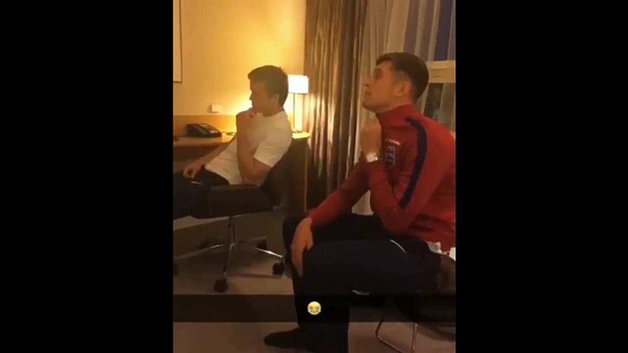Dier ve Stones eğleniyor!