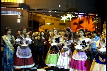 Conheça a nova Rainha das Rosas, out 10