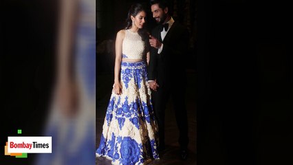 Daddy-to-be Shahid Kapoor Parties Hard with Wifey Mira Rajput’s Friends