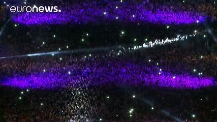 80 ألف شخص يشاركون بحفل إطلاق بطولة أمم أوروبا عند برج إيفل