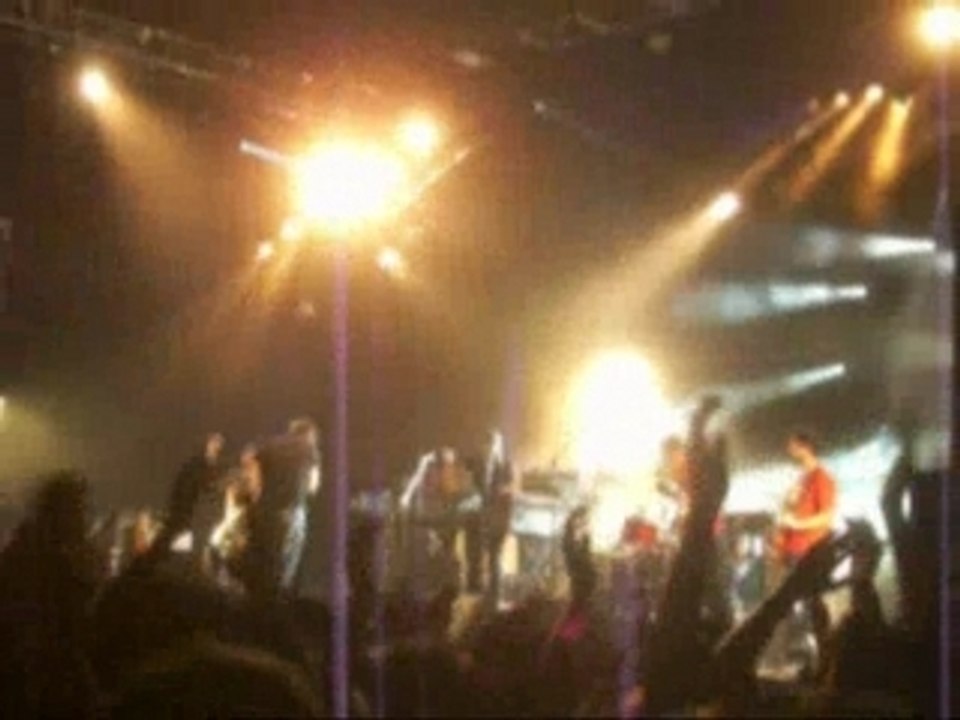 Zenzile - new song (solidays 2007)