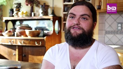 Cette femme a laissé pousser sa barbe et ne s'est jamais sentie aussi heureuse et sexy