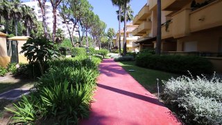 Modern, designer front line golf apartment in Rio Real Golf, Marbella