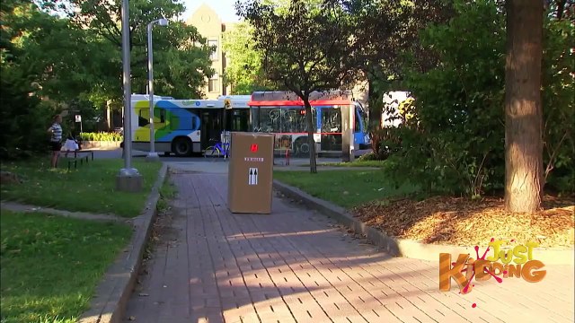 Just For Laughs Gags - Runaway Box Prank - Just Kidding