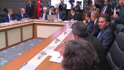 Milli Savunma Komisyonu'nda Hdp'li ve Ak Partili Milletvekilleri Tartıştı