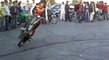 Karachi Bike Riders Stunts On Streets - Pakistani Bikers Wheeling & Stunts