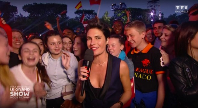 Le moment gênant d'Alessandra Sublet au concert d'ouverture de l'Euro ! - ZAPPING TÉLÉ DU 10/06/2016 par lezapping