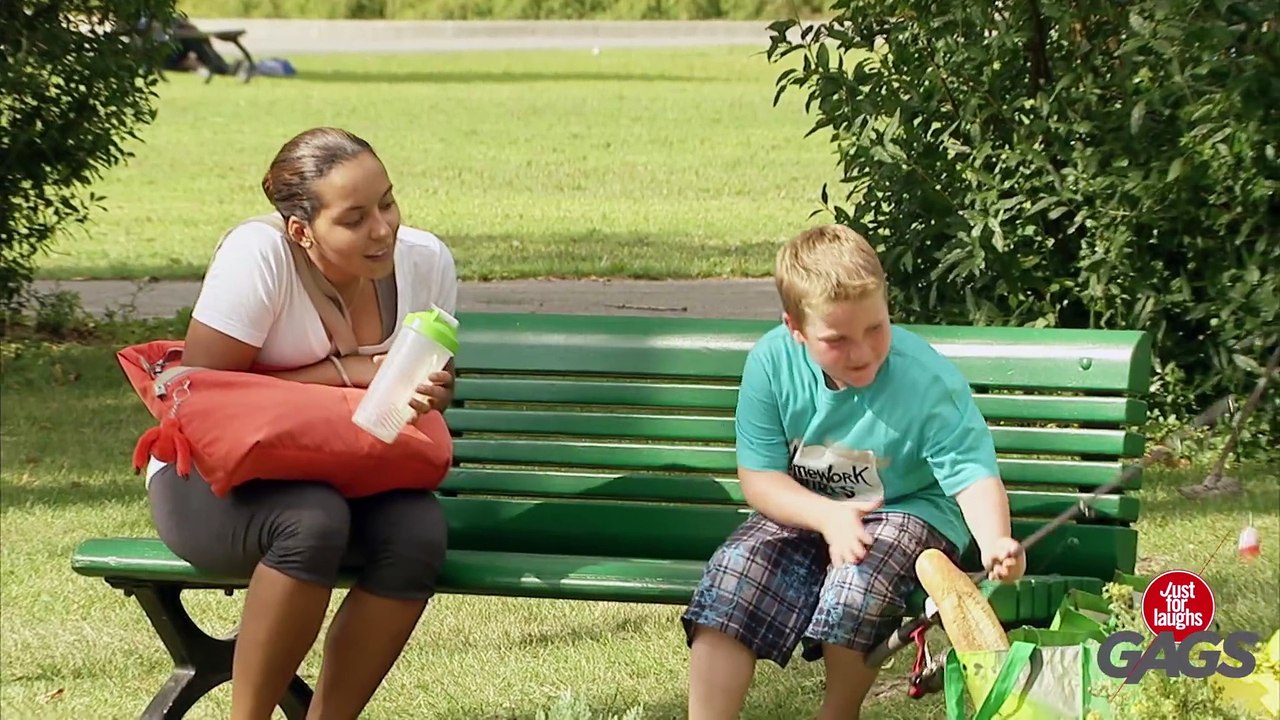 Kid Catches Huge Fish from a Puddle !