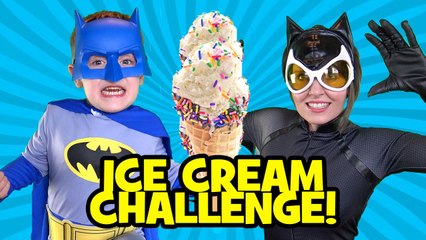 Batman vs Catwoman Ice Cream Défi avec Superheroes dans la vie réelle par KidCity