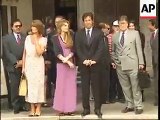 What Imran Khan Did When Reporter Says To Jemima _Kiss Him_ - Video Dailymotion_youtube_original