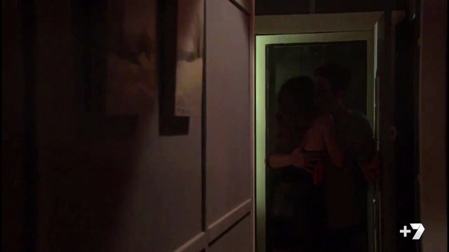 Home and Away 6443 - Justin and Phoebe - First kiss