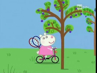 Peppa Pig gioca a calcio! - Giocare a palla [Episodio completo italiano]