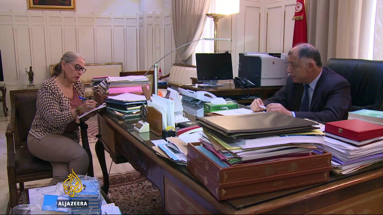 Tunisia's struggle to stop ISIL recruitment of women