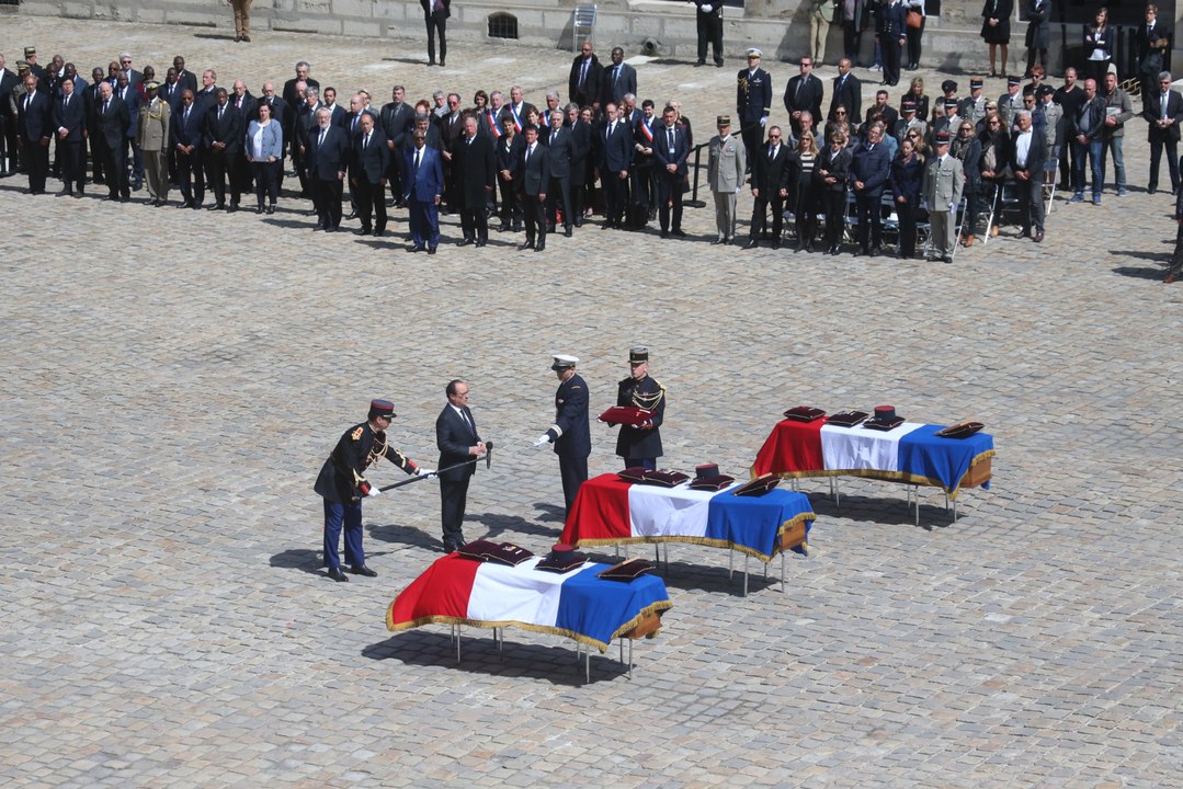 Hommage national aux soldats morts au Mali