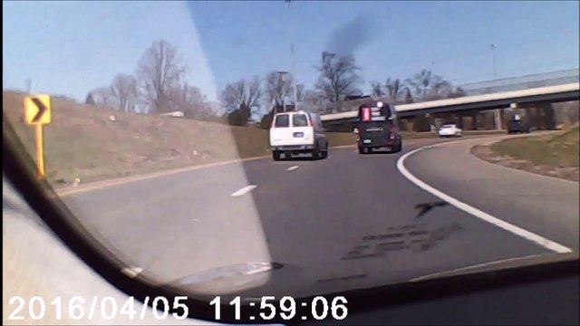 Une Tesla Model S évite un accident en mode pilotage automatique