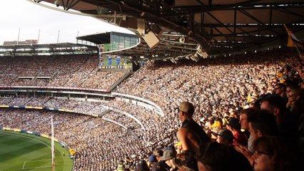 Final siren of the 2015 Grand Final