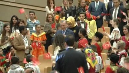 Download Video: Cumhurbaşkanı Erdoğan, 23 Nisan Çocuk Şenliği'ne Katılacak Çocukları Kabul Etti 1