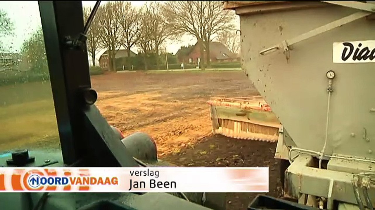 Steenmeel is goed voor landbouwgrond Veenkolonien - RTV Noord