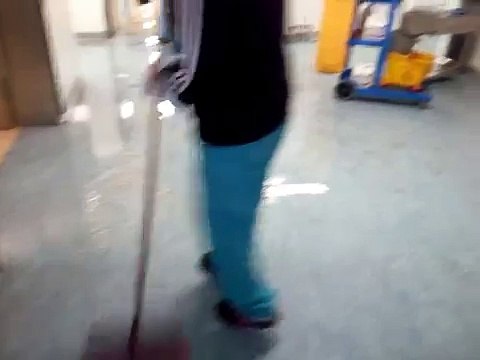 Área de quirófano inundada en el Hospital Vargas por las lluvias