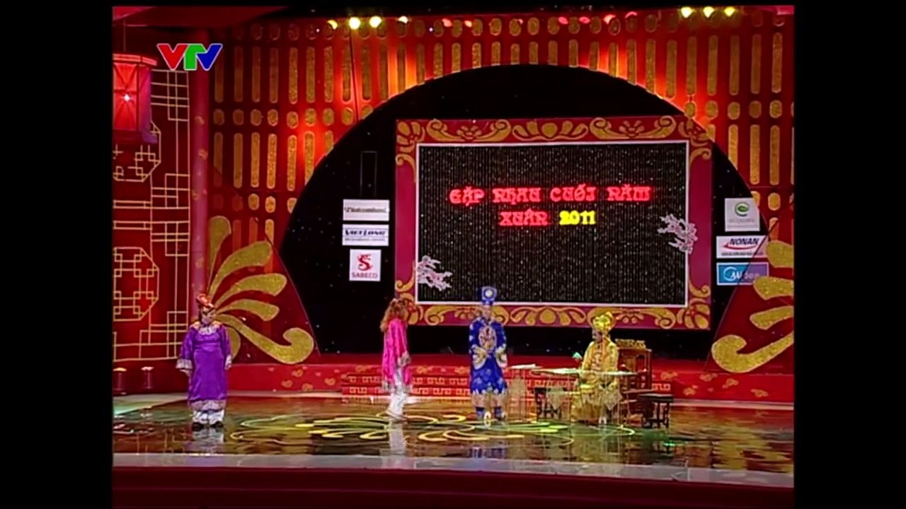 NÚP GỐC CÂY LIỀU MÌNH CHẠY RA CHẶN Ô TÔ | TÁO GIAO THÔNG | TÁO QUÂN 2011