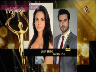 Livia Brito - Entregando Premio Tv y Novelas ´16 - @SabiasQLiviaB
