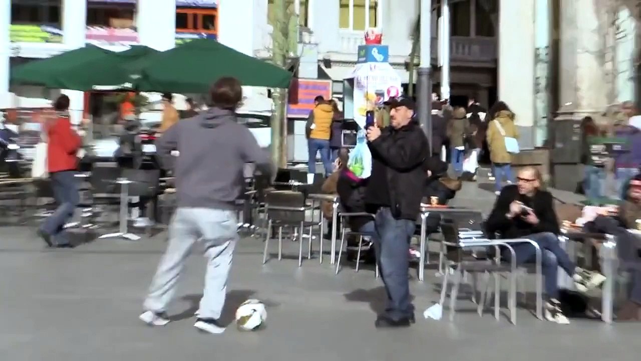 Cristiano Ronaldo déguisé en SDF dans les rues de Madrid