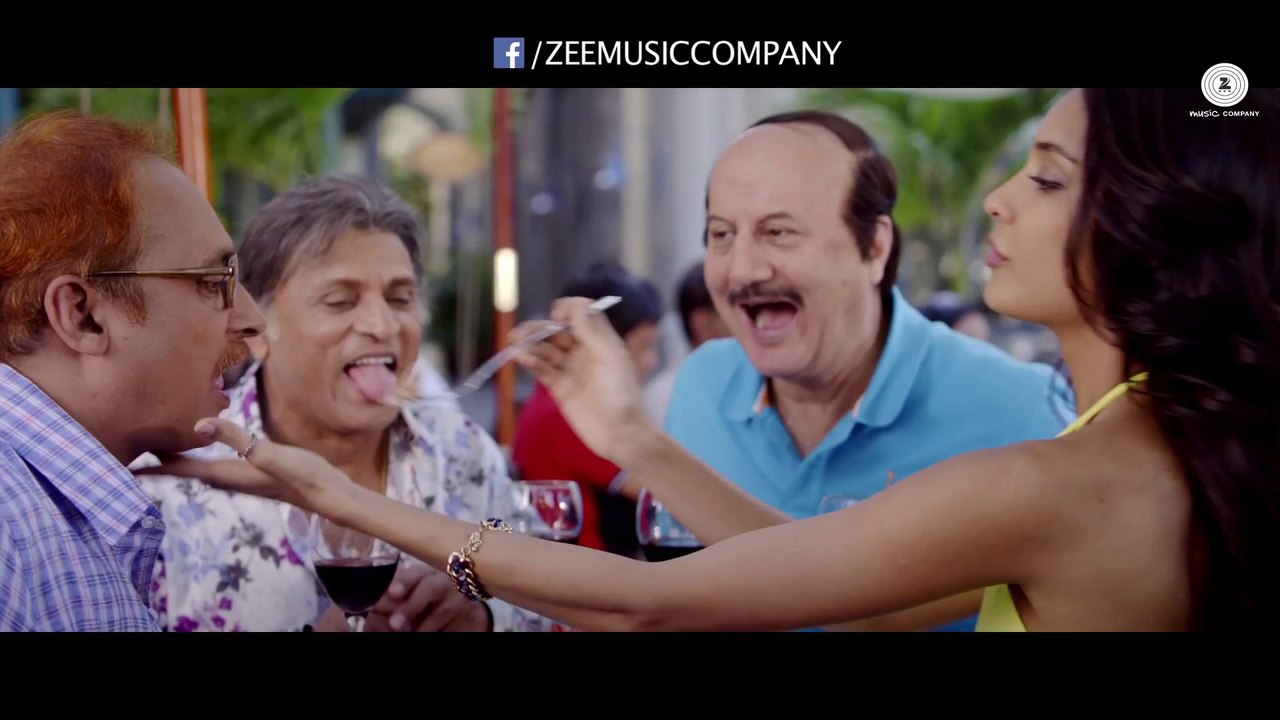 Aashiq Mizaaj - Official Video HD - The Shaukeens - Aman Trikha - Hard Kaur