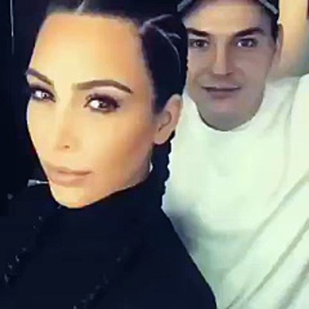 ⁣Kim Kardashian - Flet Shqip