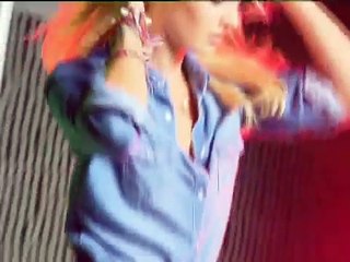 Behind the scenes with Candice Swanepoel (FULL INSERT)