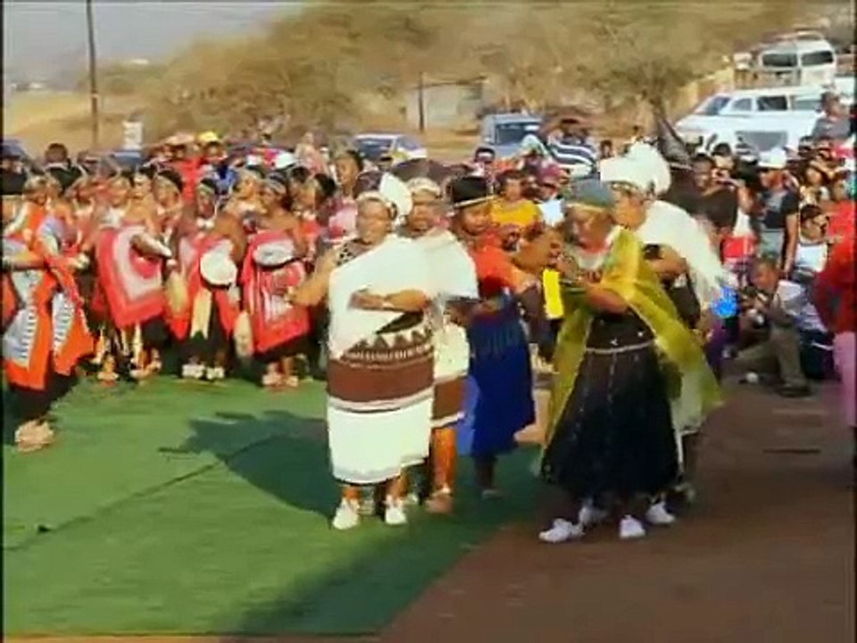 Top Billing attends Khulubuse Zumas wedding (FULL INSERT)